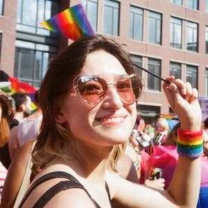 Meet your Posher, Amy